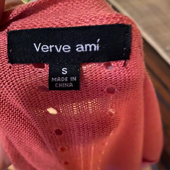 Pretty Rosie Pink Sweater - Picture 3 of 4